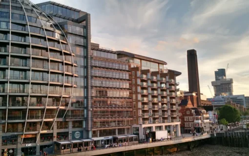 Leasehold vs freehold